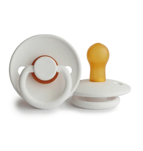 Frigg Pacifier Classic Bright White Twin Pack
